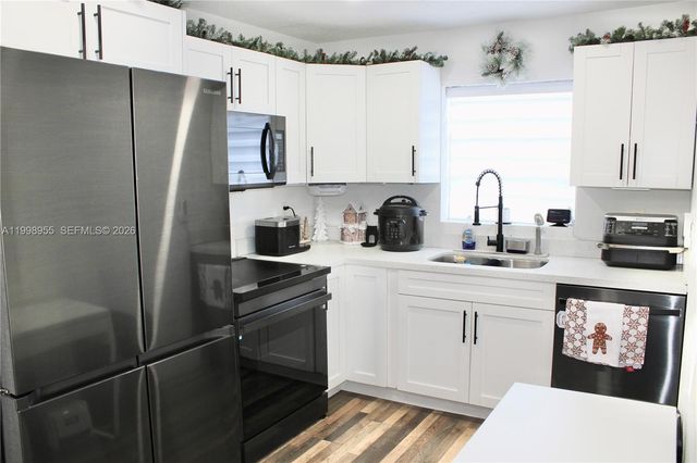 17710 SW 102nd Ave, Miami, FL 33157