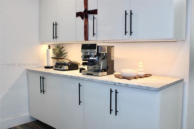 17710 SW 102nd Ave, Miami, FL 33157