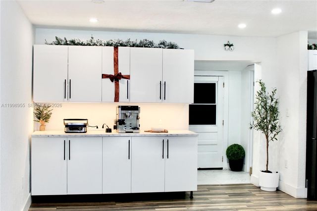 17710 SW 102nd Ave, Miami, FL 33157