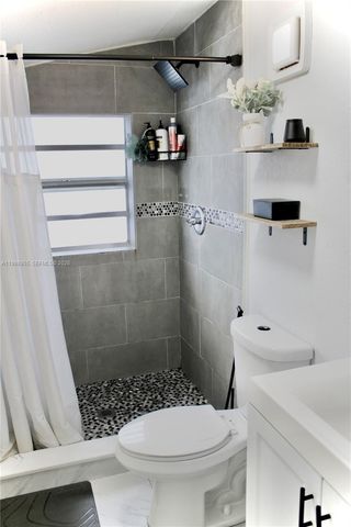 17710 SW 102nd Ave, Miami, FL 33157