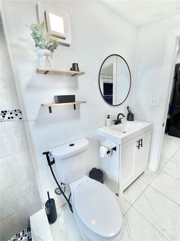 17710 SW 102nd Ave, Miami, FL 33157