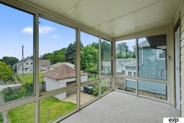 1403 S 8 Street, Omaha, NE 68108