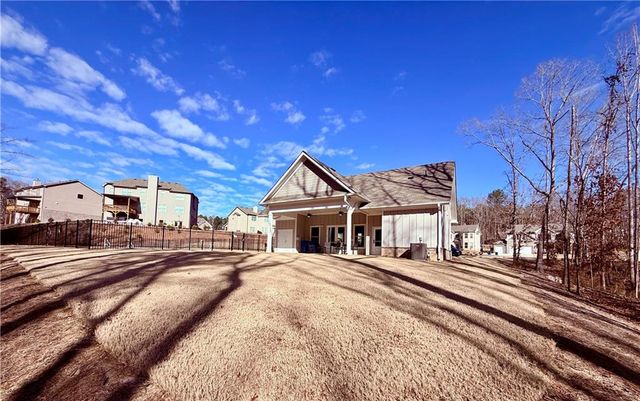 4270 Shirebrook Trail, Hoschton, GA 30548