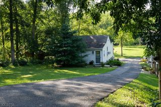 79 Musconetcong River Rd, Lebanon Twp., NJ 07882