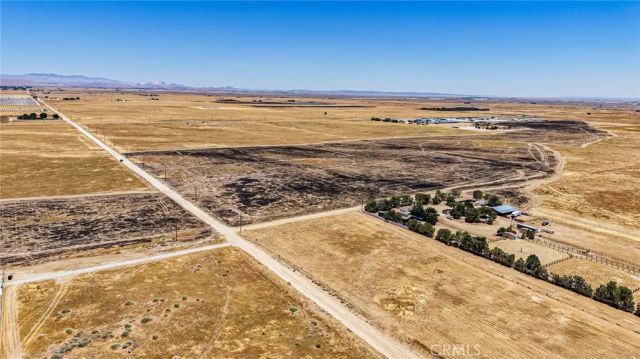 44800 80th West, Lancaster, CA 93536
