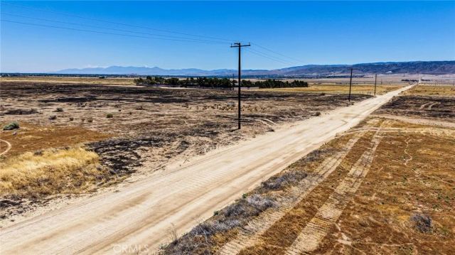 44800 80th West, Lancaster, CA 93536