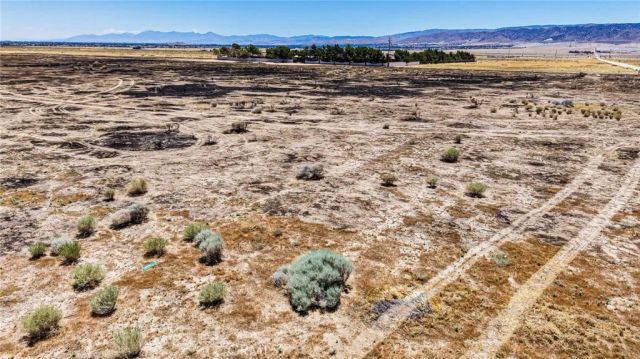 44800 80th West, Lancaster, CA 93536