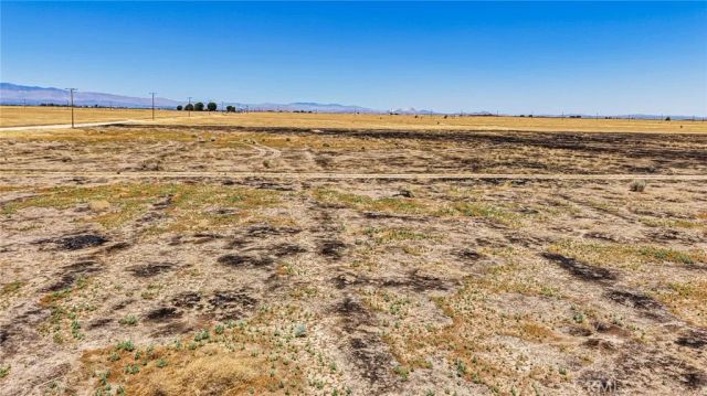 44800 80th West, Lancaster, CA 93536