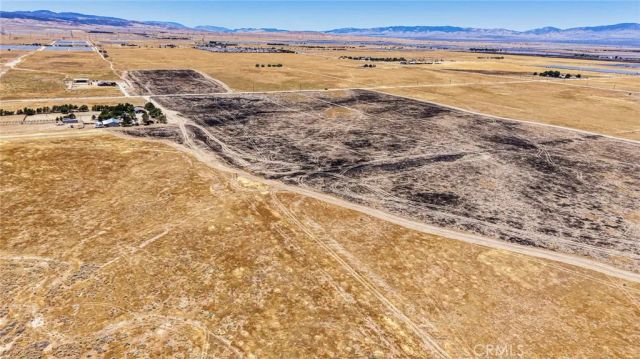 44800 80th West, Lancaster, CA 93536