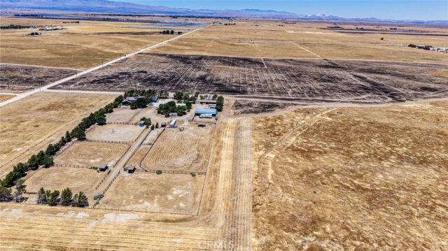 44800 80th West, Lancaster, CA 93536
