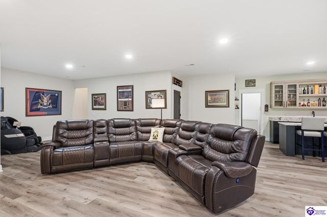 104 Stonemill Court, Elizabethtown, KY 42701