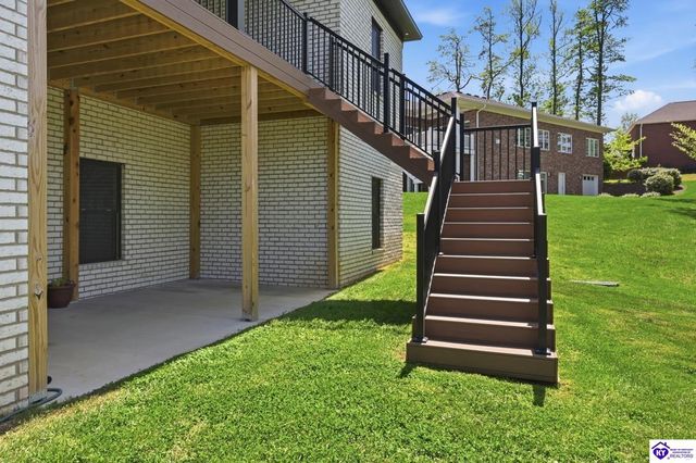 104 Stonemill Court, Elizabethtown, KY 42701