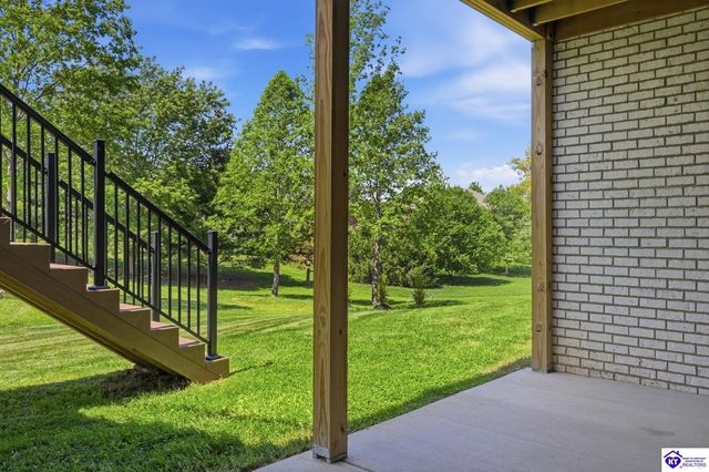 104 Stonemill Court, Elizabethtown, KY 42701