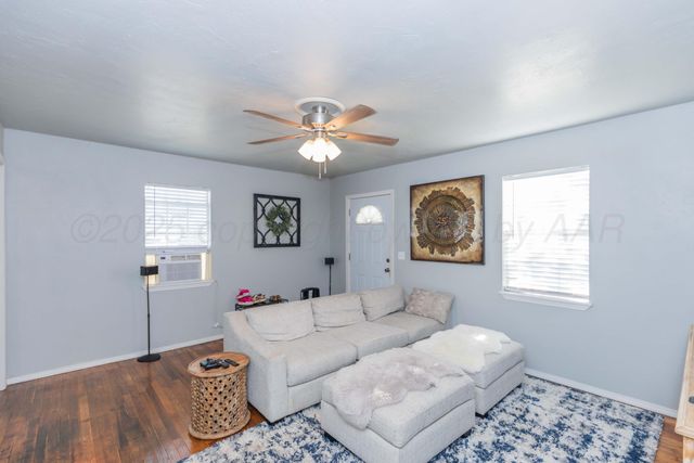 1907 NIX Street, Amarillo, TX 79107