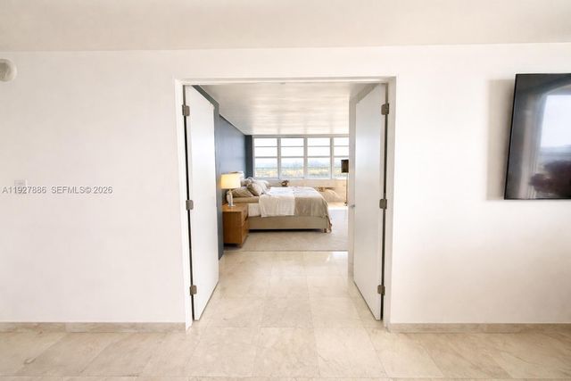 2150 Sans Souci Boulevard B1501, North Miami, FL 33181