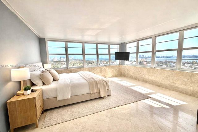 2150 Sans Souci Boulevard B1501, North Miami, FL 33181