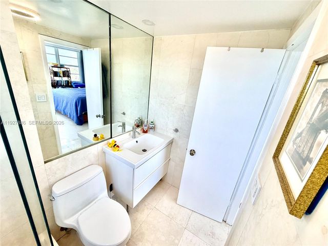 2150 Sans Souci Boulevard B1501, North Miami, FL 33181