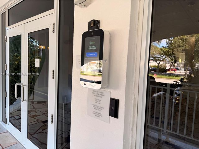 2150 Sans Souci Boulevard B1501, North Miami, FL 33181