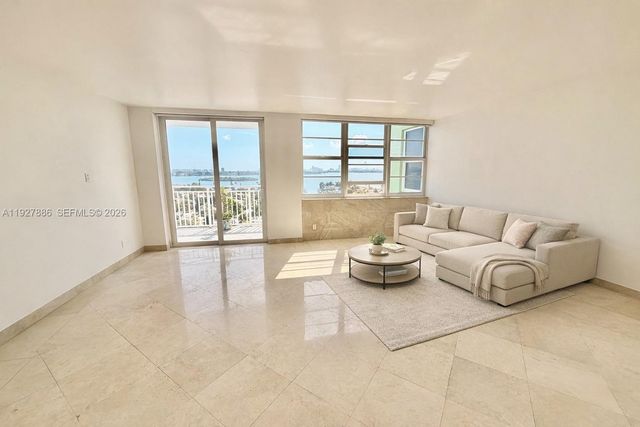 2150 Sans Souci Boulevard B1501, North Miami, FL 33181