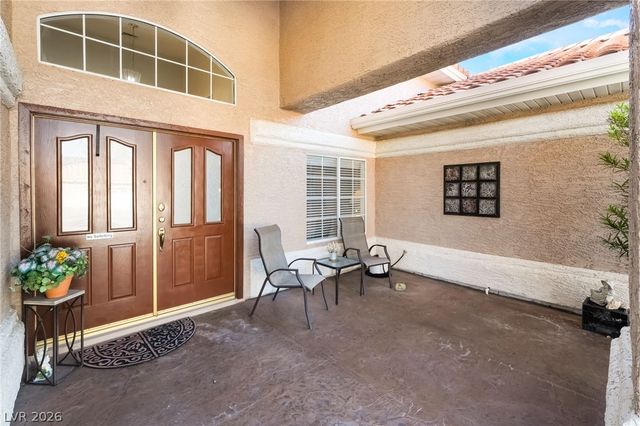 9117 Prospectors Cove Drive, Las Vegas, NV 89117