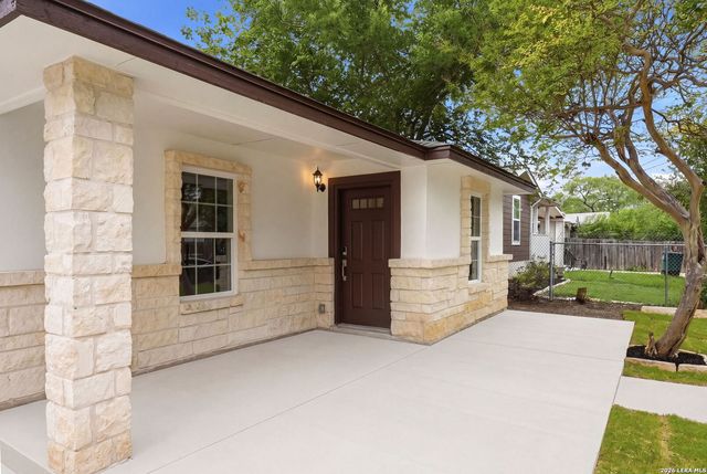 444 Azucena, San Antonio, TX 78237
