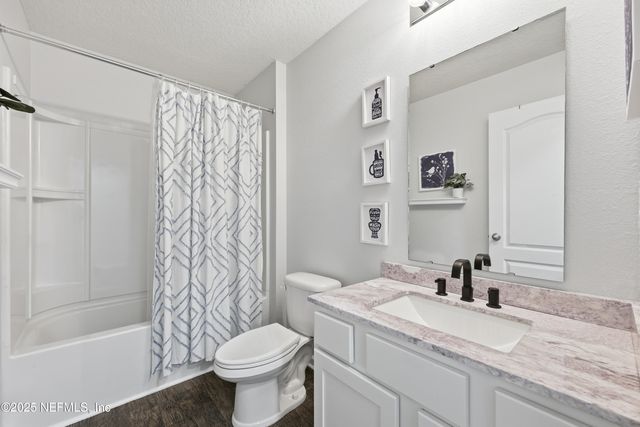 4298 WARM SPRINGS Way, Middleburg, FL 32068