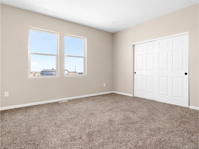 981 E Waverly Dr, Pueblo, CO 81007