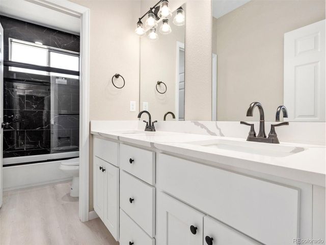 981 E Waverly Dr, Pueblo, CO 81007