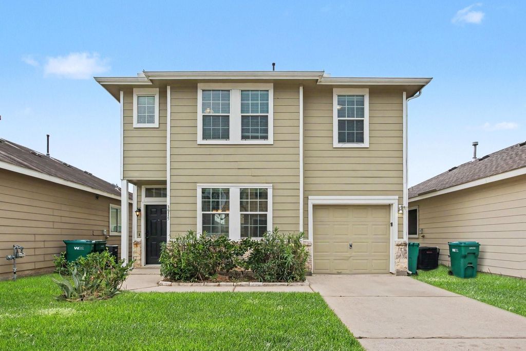3915 Mossy Spring Lane, Spring, TX 77388