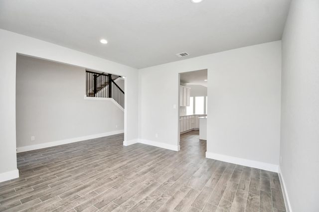 2101 Corn Thistle Way, Magnolia, TX 77355