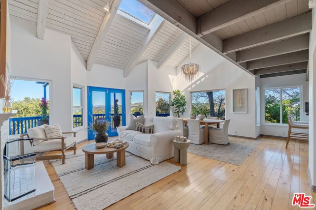 20675 Medley Lane, Topanga (los Angeles), CA 90290