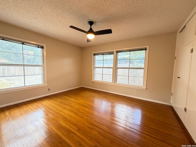 1219 ARROYA VISTA DR, San Antonio, TX 78213
