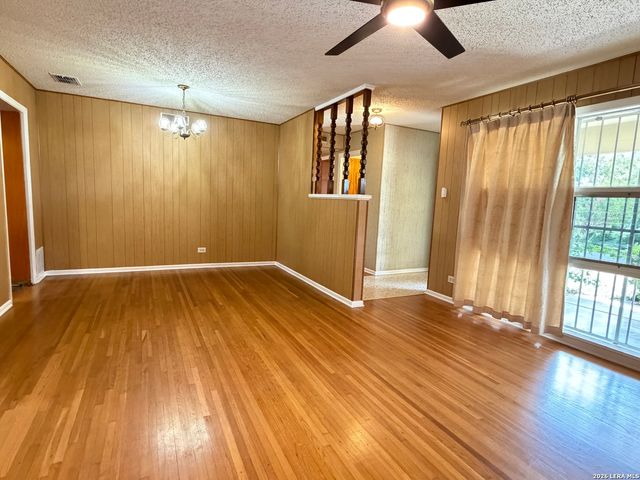 1219 ARROYA VISTA DR, San Antonio, TX 78213