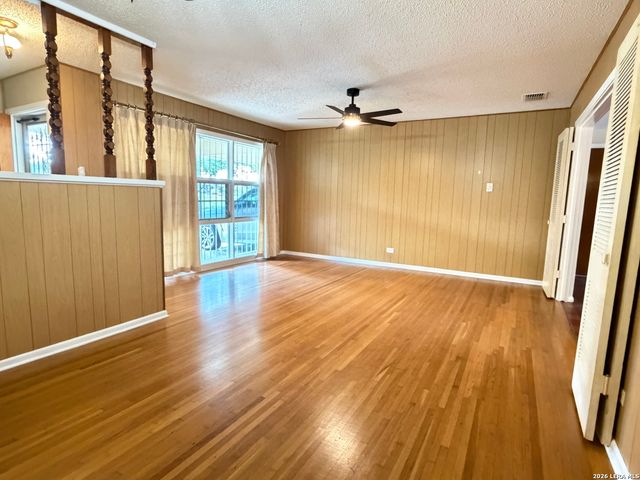 1219 ARROYA VISTA DR, San Antonio, TX 78213