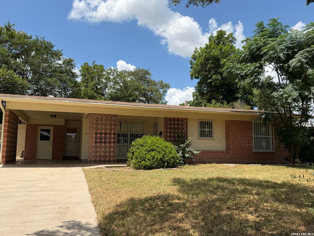 1219 ARROYA VISTA DR, San Antonio, TX 78213