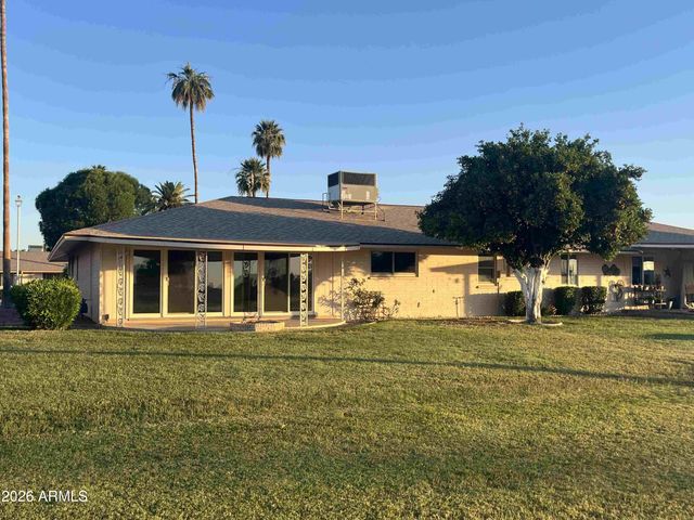10442 W TROPICANA Circle, Sun City, AZ 85351