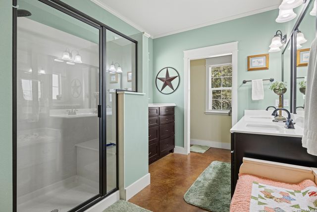 2152 Amberstone, Fredericksburg, TX 78624