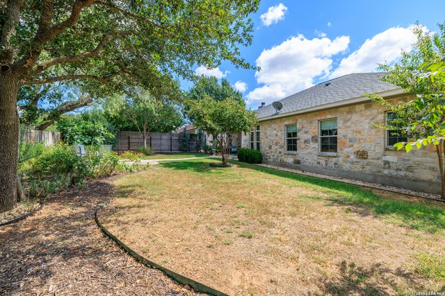 2152 Amberstone, Fredericksburg, TX 78624