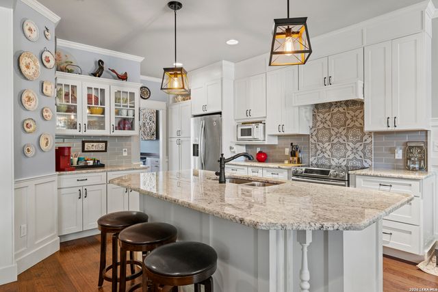 2152 Amberstone, Fredericksburg, TX 78624