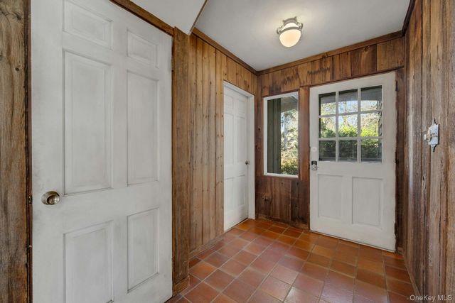 6 Payne Road, Elmsford, NY 10523