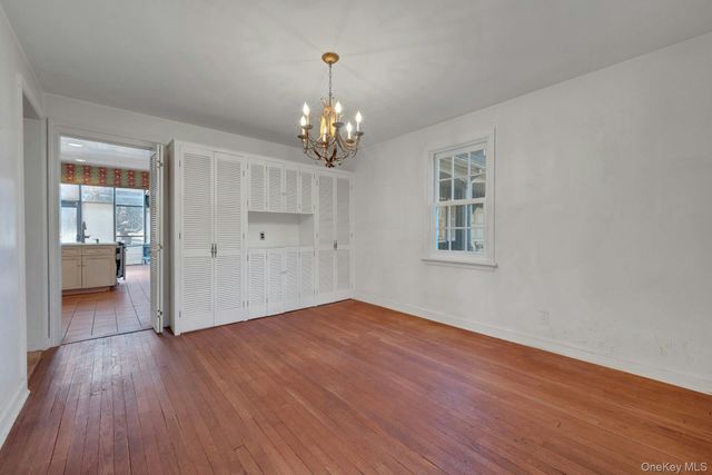 6 Payne Road, Elmsford, NY 10523