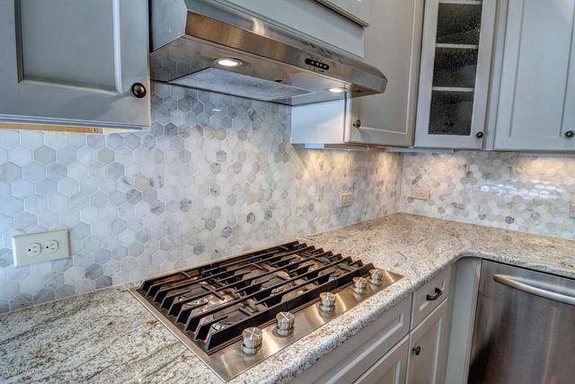 4302 Terrington Drive, Wilmington, NC 28412