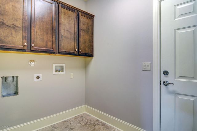 4302 Terrington Drive, Wilmington, NC 28412