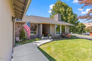 508 Senter Pl, Selah, WA 98942