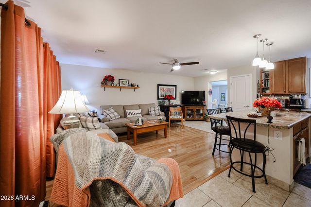 11621 N DESERT HILLS Drive W, Sun City, AZ 85351