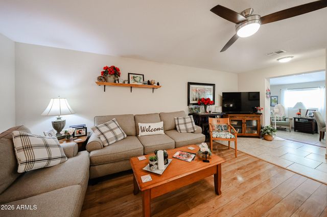 11621 N DESERT HILLS Drive W, Sun City, AZ 85351