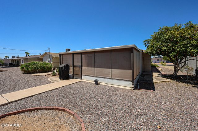 11621 N DESERT HILLS Drive W, Sun City, AZ 85351