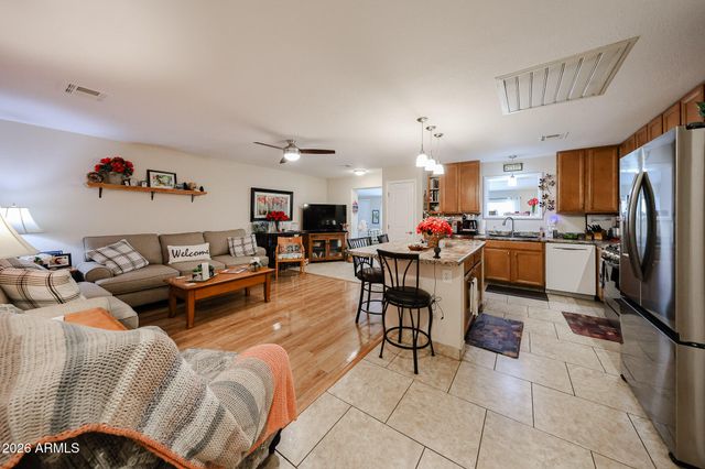 11621 N DESERT HILLS Drive W, Sun City, AZ 85351