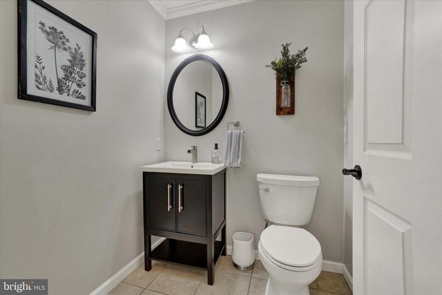114 PARK ST, Seven Valleys, PA 17360