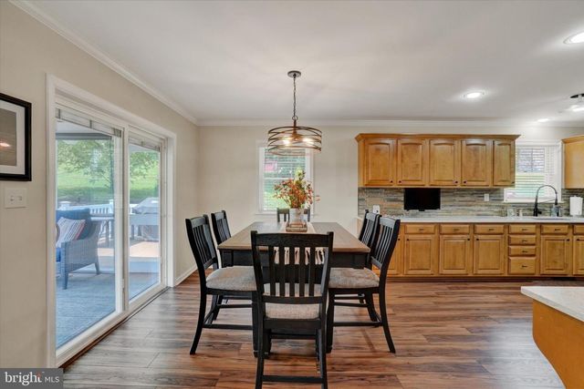 114 PARK ST, Seven Valleys, PA 17360